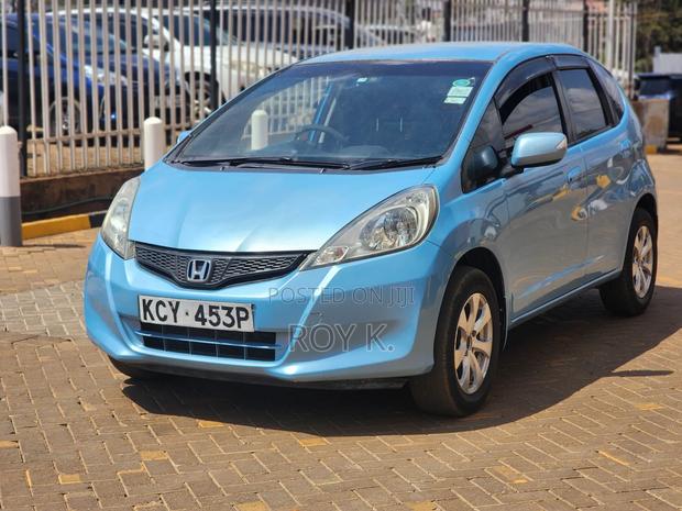 Honda Fit Automatic 2012 Blue