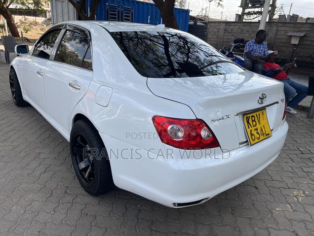 Toyota Mark X 2006 Off white