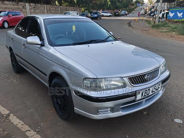 Nissan Sunny B15 Sedan 1.5 2001 Silver
