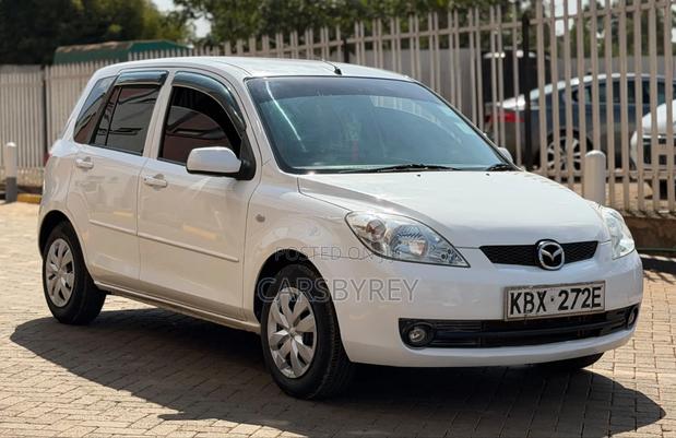 Mazda Demio 2006 White