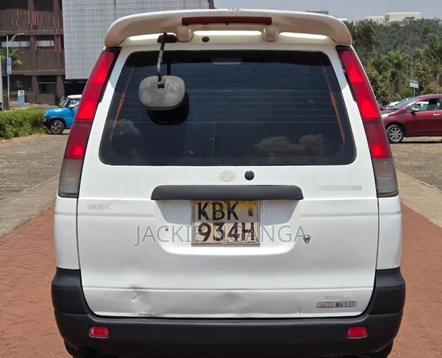 Toyota TownAce 2002 White