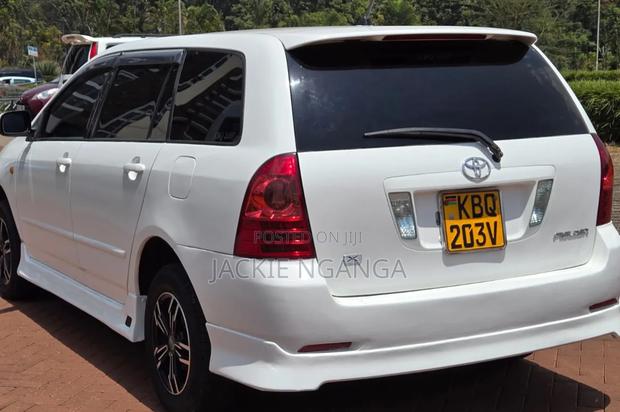 Toyota Corolla Fielder 2006 White