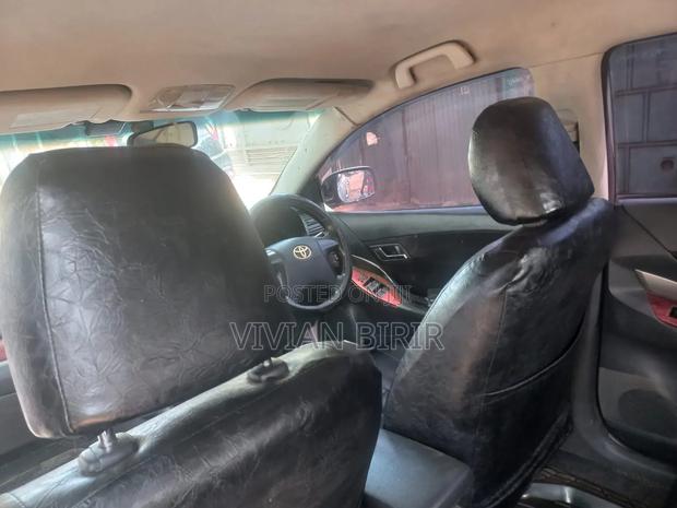 Toyota Allion 2010 Silver
