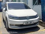 Volkswagen Touran 2016 White for sale