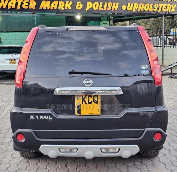 Nissan X-Trail 2.0 Petrol XE 2010 Black