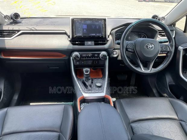 Toyota RAV4 Adventure 2019 Gray