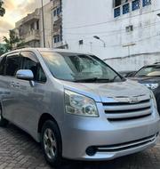 Toyota Noah 2008 Silver for sale