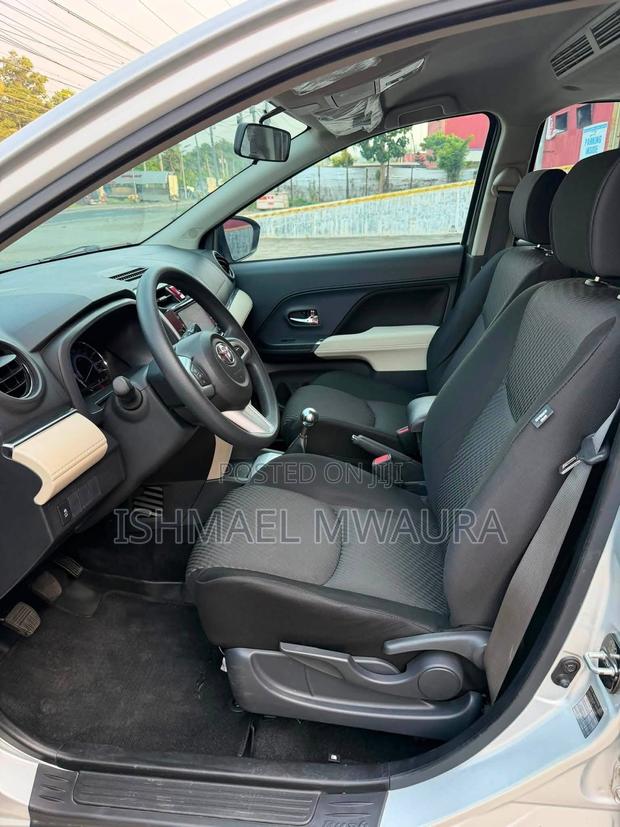 Toyota Rush 1.5 RWD 2018 Silver