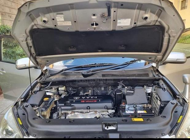 Toyota RAV4 2008 Silver