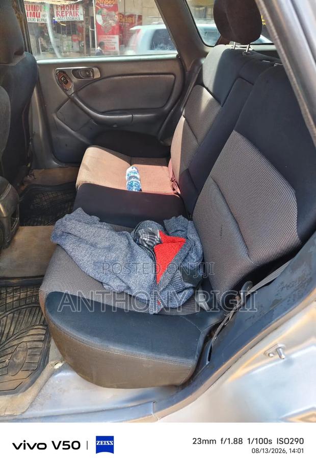 Subaru Legacy 1998 Silver