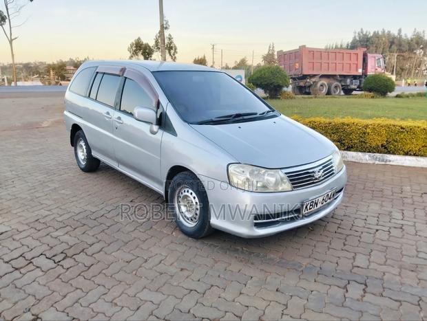 Nissan Liberty 2004 Silver