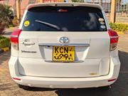 Toyota Vanguard 2011 White for sale