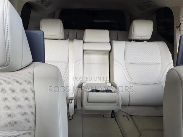 Toyota Land Cruiser 3.5 Petrol 4WD 2022 Pearl