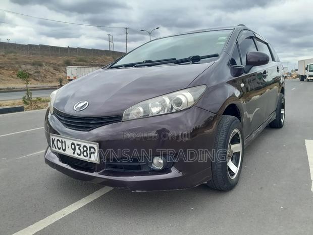 Toyota Wish 2011 Maroon