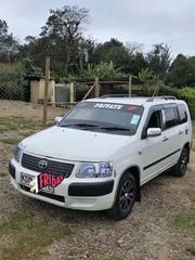Toyota Succeed SV Premium 2014 White for sale