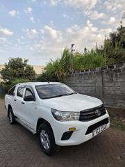 Toyota Hilux 2016 White for sale