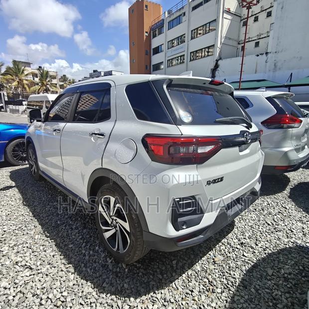 Toyota Raize 2020 White