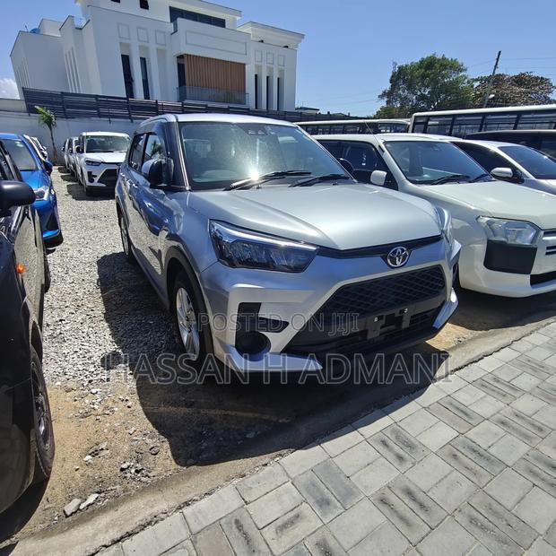 Toyota Raize 2020 Silver