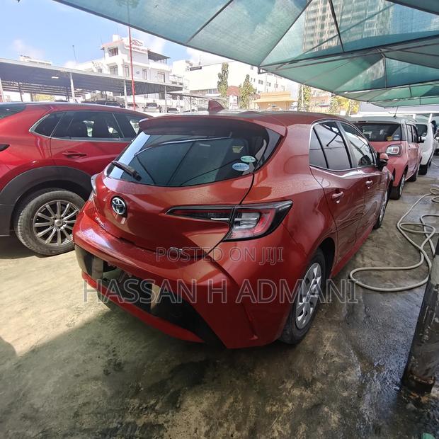 Toyota Corolla 2020 Maroon