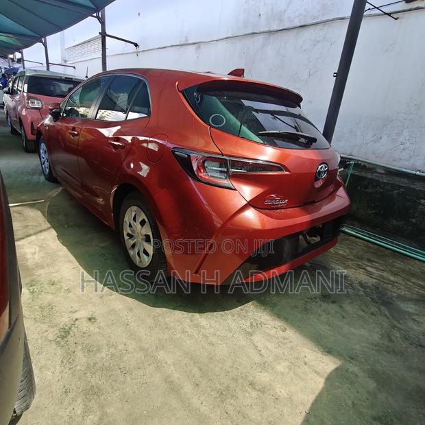 Toyota Corolla 2020 Maroon