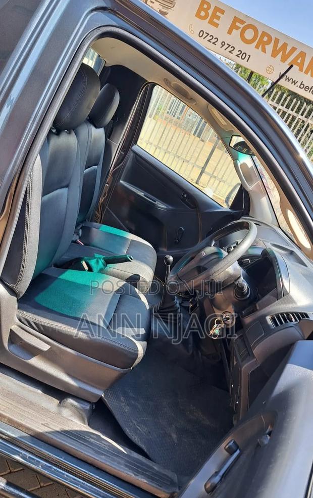 Isuzu D-MAX 2021 Green