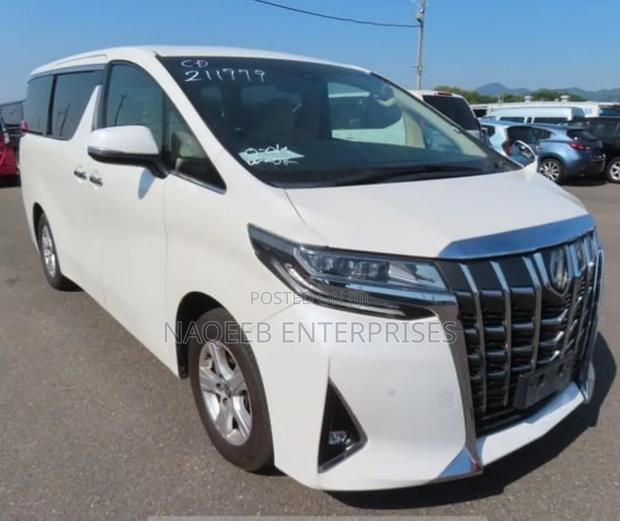 Toyota Alphard 2.5 Petrol FWD 2019 White