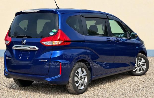 Honda Freed 2019 Blue