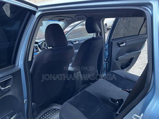 Toyota Corolla Fielder 1.5 Hybrid FWD 2014