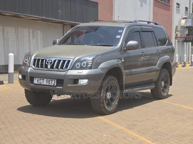 Toyota Land Cruiser Prado 2008 Gray