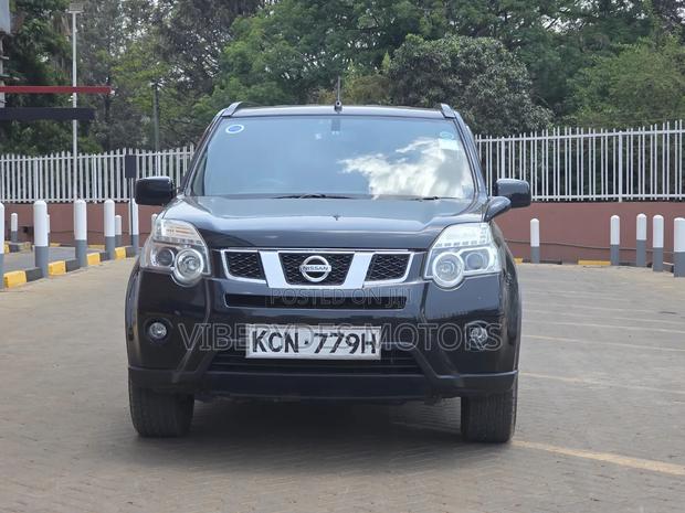 Nissan X-Trail 2010 Black