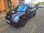 Toyota Sienta 2014 Maroon for sale