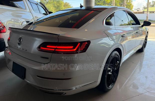 Volkswagen Arteon 2019 White