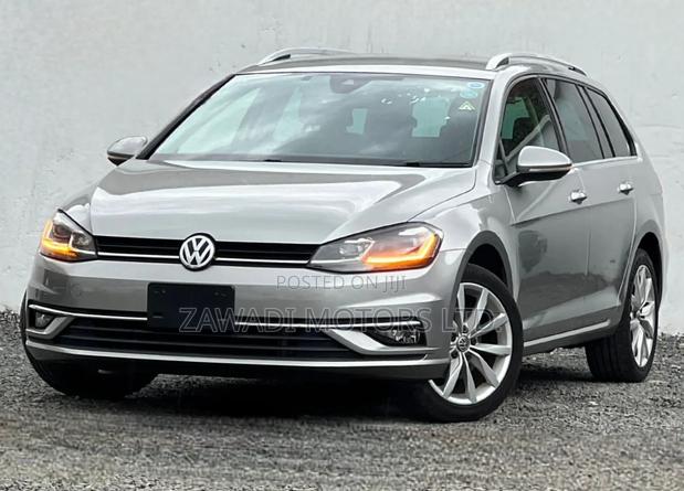 Volkswagen Golf Variant 2019 Gray