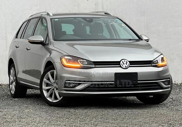 Volkswagen Golf Variant 2019 Gray