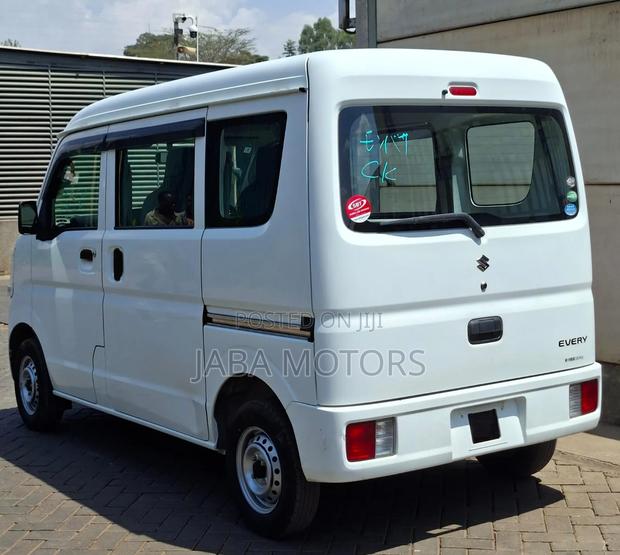 Suzuki Every Wagon 2020 White
