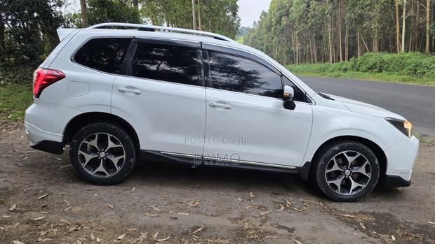 Subaru Forester 2013 Pearl