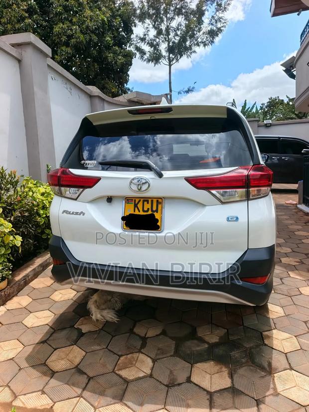 Toyota Rush 2018 White