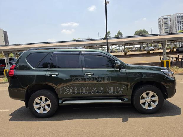 Toyota Land Cruiser Prado 3.0 D-4D (190 Hp) 7 seats 2014 Green