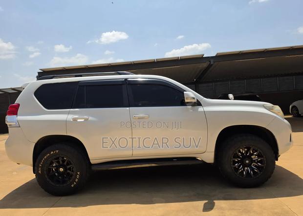 Toyota Land Cruiser Prado 2.7 i 16V 2009 Pearl