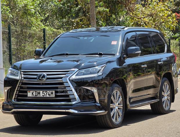 Lexus LX 570 AWD 2016 Black