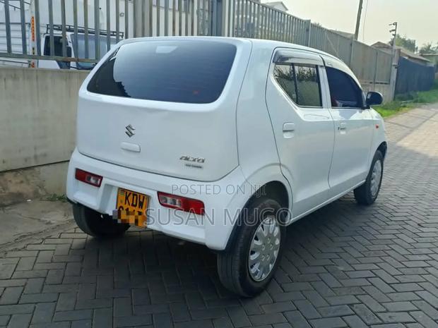 Suzuki Alto 2018 White