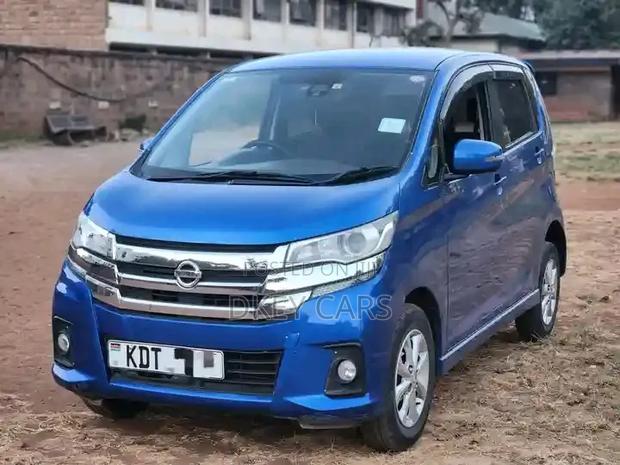 Nissan Dayz 2017 Blue