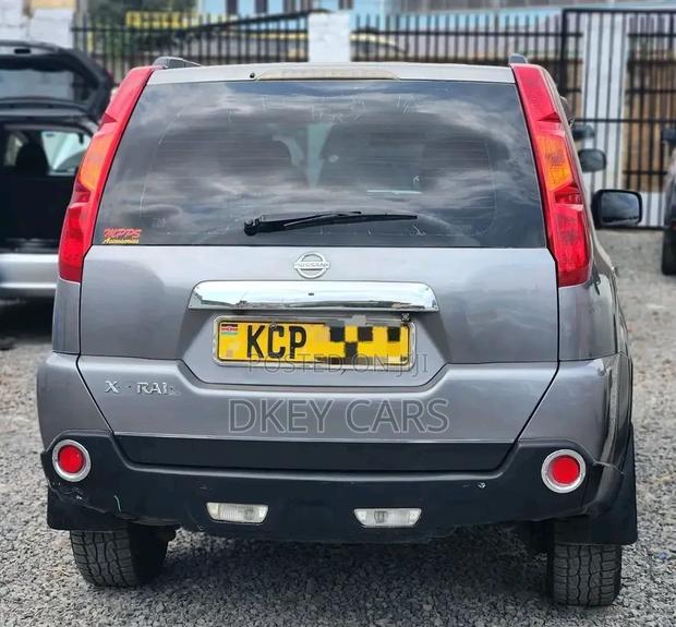 Nissan X-Trail 2012 Silver