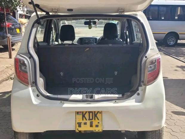Daihatsu Mira 2015 White