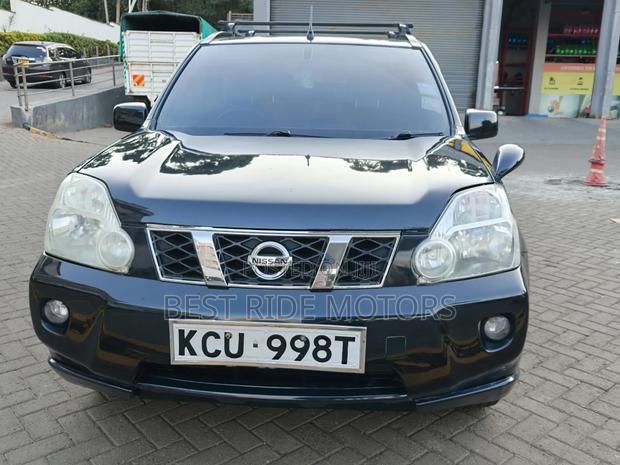 Nissan X-Trail 2.0 Petrol XE 2012 Black
