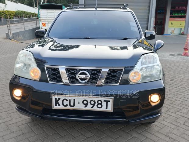 Nissan X-Trail 2.0 Petrol XE 2012 Black