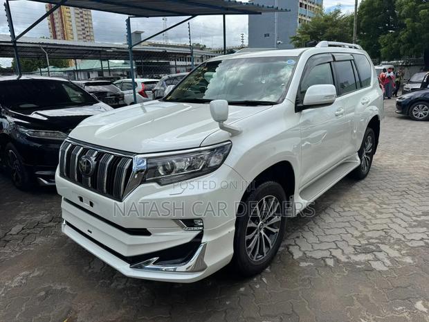 Toyota Land Cruiser Prado 2020 White