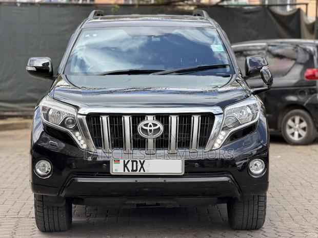 Toyota Land Cruiser Prado 2016 Black