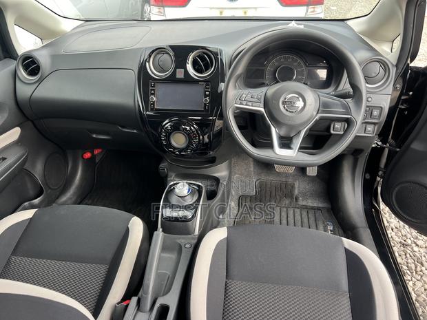 Nissan Note 1.2 Hybrid 2019 Black