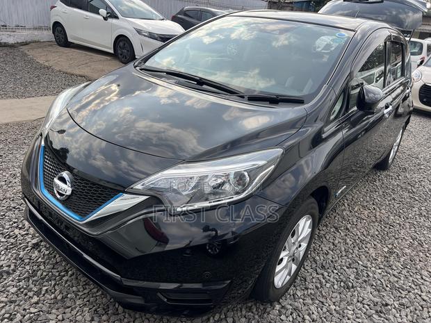 Nissan Note 1.2 Hybrid 2019 Black
